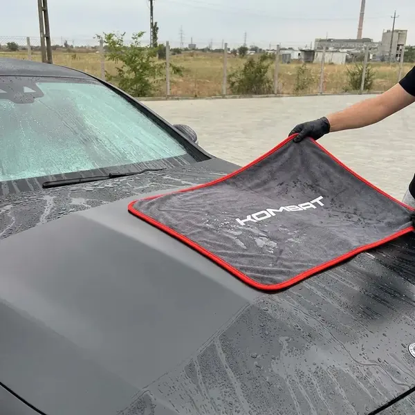 KOMBAT Twisted Loop Car Drying Towel (600 GSM, 16" x 24")